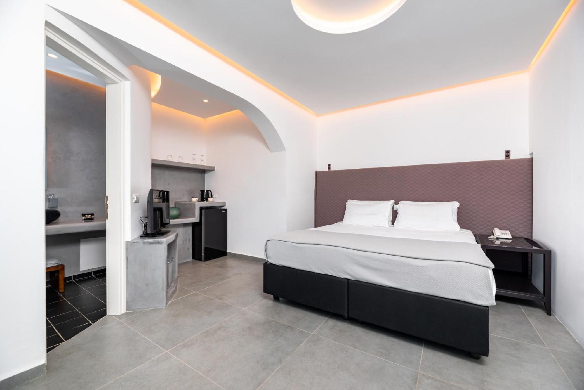 Santa Irina Luxury Sunny Lofts Hotel Периволос Екстериор снимка